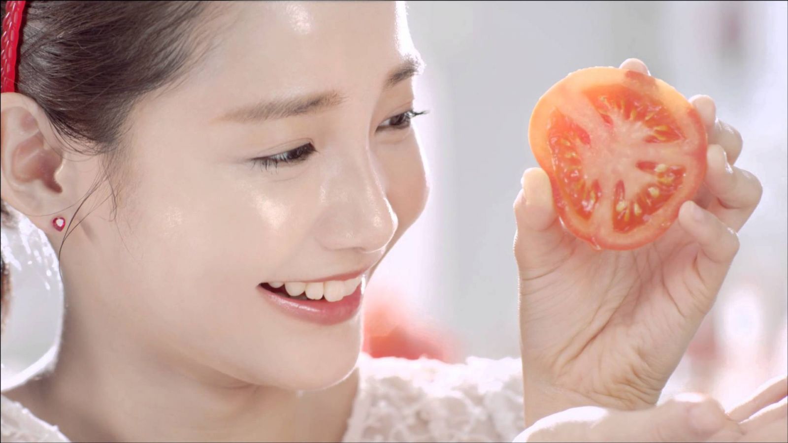 Beauty from tomatoes