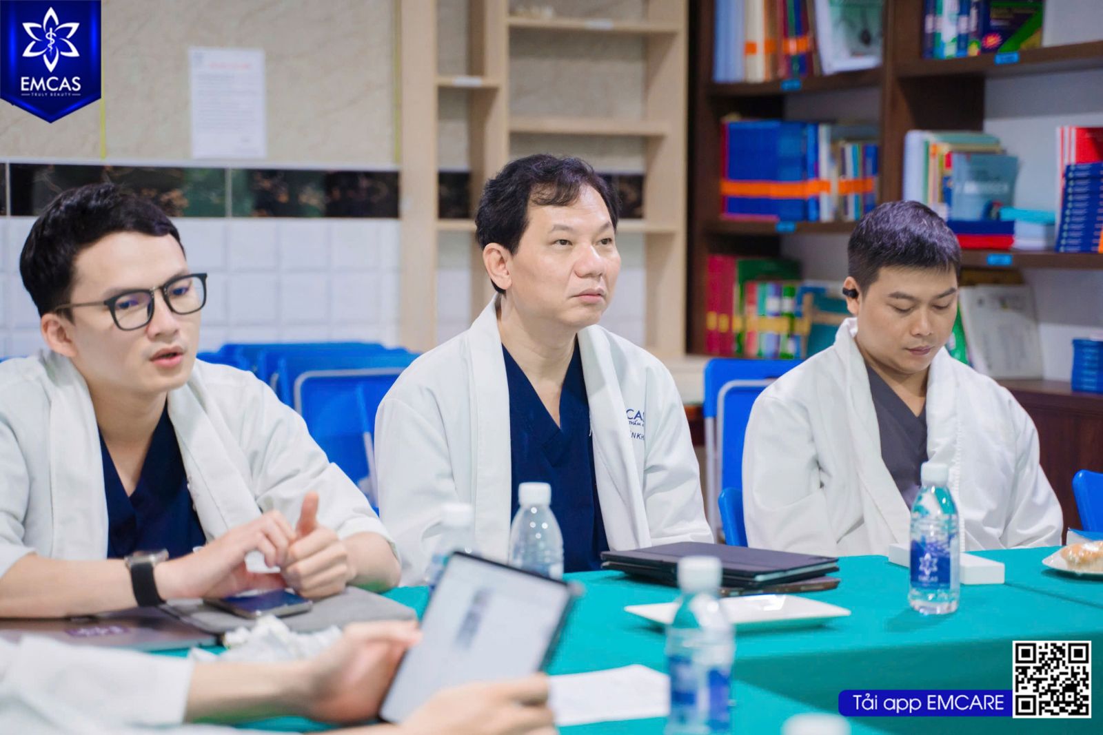 Lớp Học “Phẫu Thuật Tạo Hình Thẩm Mỹ Vùng Mặt”
